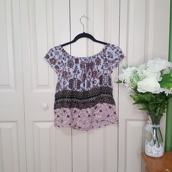 NEW Flowly floral summer top - Picture 2 of 3